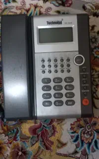 ۲ عدد تلفن خانگی