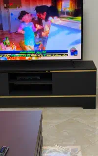 میز تلویزیون و کنسول و آینه