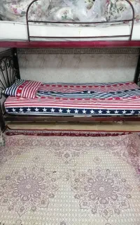 تخت دو طبقه فلز
