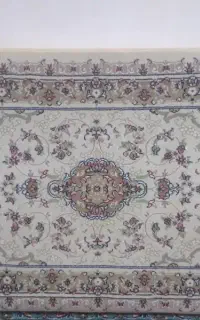 ۶ عدد پشتی درحد نو