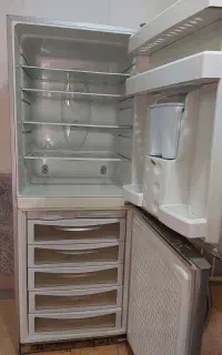 یخچال الکترواستیل