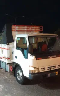 ایسوزو ۸ تن بدون رنگ ۸۹ نیمه دوم ABS