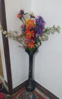 یک عدد گلدون
