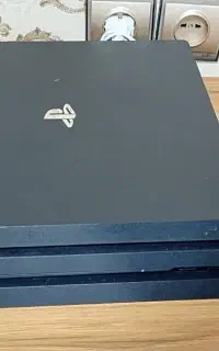 ps4 پرو در حد نو