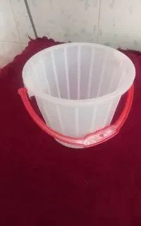 سطل ماست