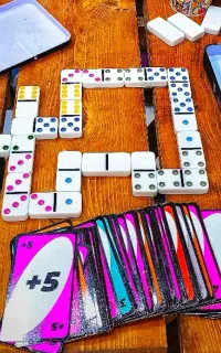 میز بازی های گروهی شناشیر