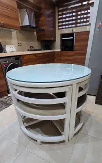 میز نهارخوری