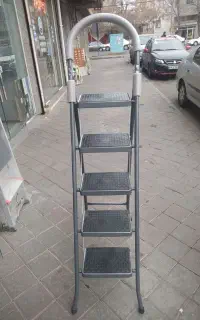 نردبان دنیا*فروشگاه پدر و پسر شعبه مرکزی*