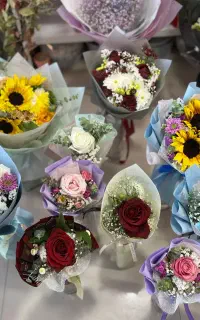 دسته گل های آماده برای فروش