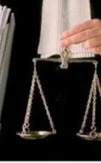 وکیل پایه یک