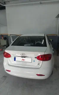 جک j4 مدل ۱۴۰۵