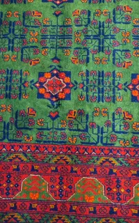 ۱عدد فرش دستباف ۶متری نو