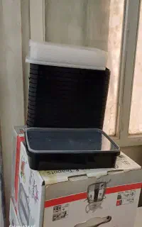 تعدادی ظروف فریزی بفروش میرسد