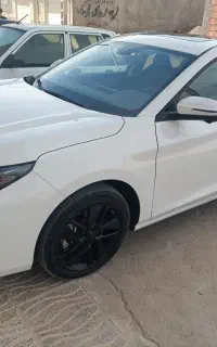 فروش خودرو کی ام سیj7