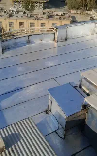 انجام ایزوگام و قیر گونی حتی یک مترو رفع نم سرویس