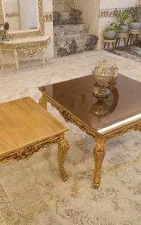 میز و گل میز سلطنتی