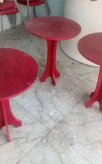سه عددمیزگردکافه نو اصلااستفاده نشده