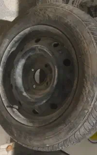 لاستیک به همراه رینگ ۱۵