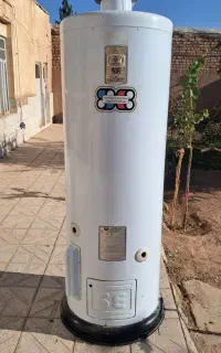 آبگرمکن ایستاده