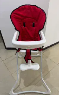 صندلی غذا کودک در حد نو