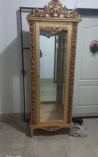 بوفه  طلایی درحد نو واقعا تمیز