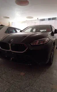 BMW 225