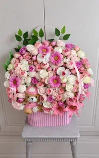 باکس گل نوزادی صورتی