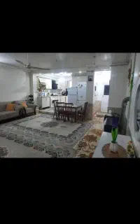 واحد مسکونی 90 متری طبقه اول کلا دوطبقه خیابان