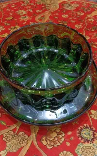 قاب و قدح سبز زمردی