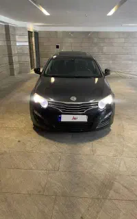 ام جی ۵۵۰ اتوماتیک