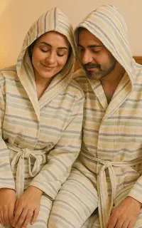 حوله تن پوش و استخری مسافرتی