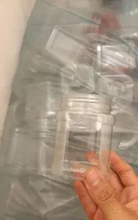جار یا پت پلاستیکی ۴۰۰ گرمی