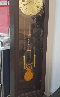 ساعت ایستاده