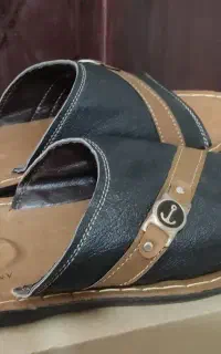 کتونی و دمپایی