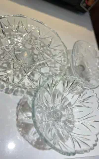 شیرینی خوری و میوه بلور