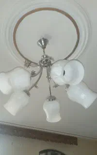 لوستر پنچ شاخه طرح گل