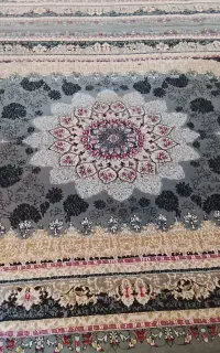 فرش ۷۰۰ شانه