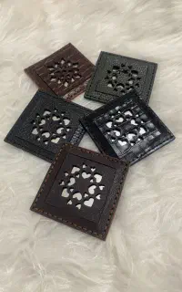 آینه چرمی