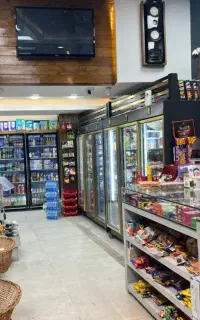 استخدام همکار فروشگاهی (آقا)  با جای خواب
