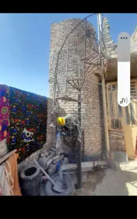 راه پله آهنی نونو