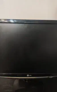 مانیتور ال جی ۱۷ LG 1755se