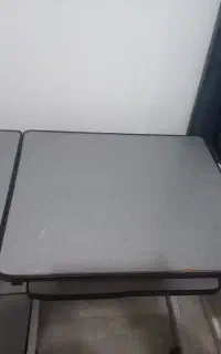 میز کامپیوتر تمییز و سالم