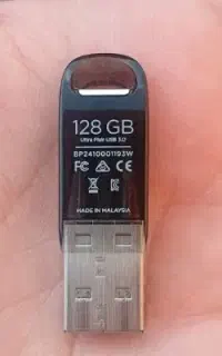 فلش sandick 128