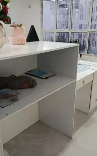 میز تحریر و کانتر منشی