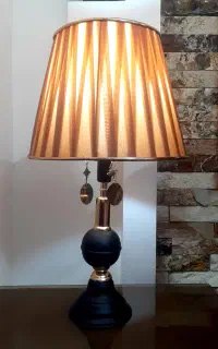 آباژور رومیزی