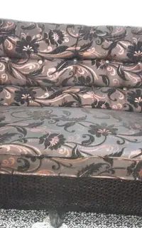 جلومبلی همراه مبل