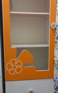 تخت و کمد کودک