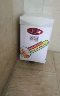 آبگرمکن دیواری .برقی .۲۰ لیتری