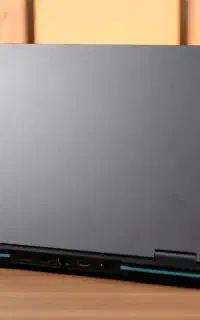 Lenovo loq غول