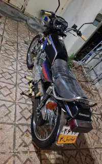 کاوازاکی ۱۲۵